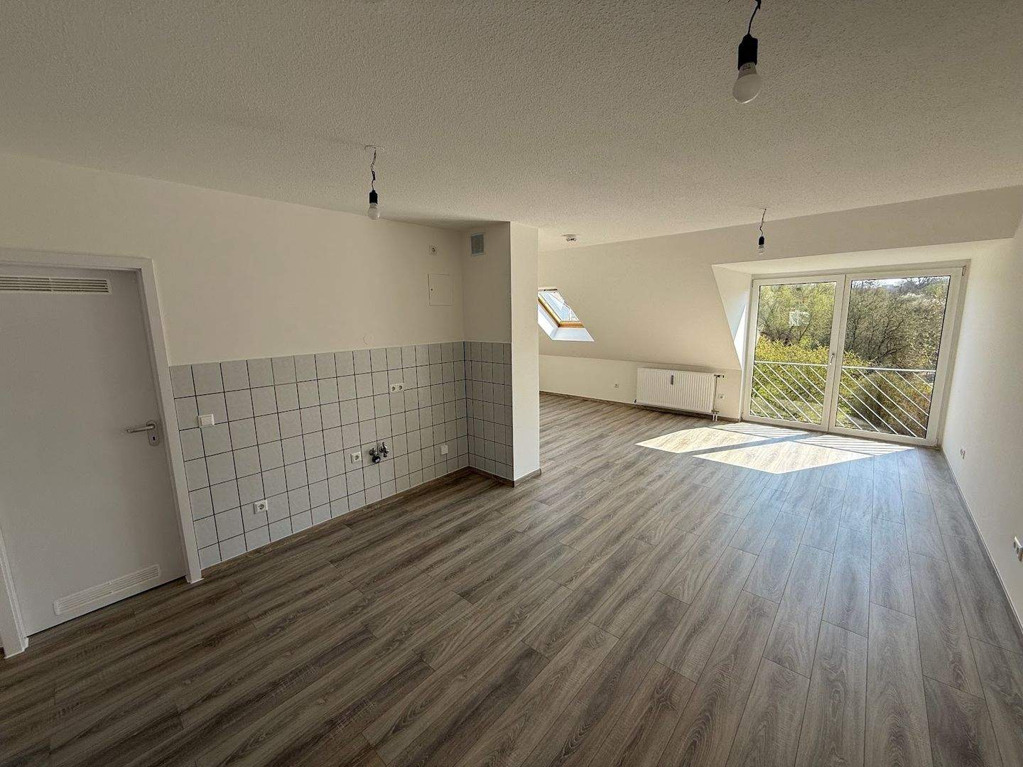 Thumbnail-Kompakt & clever geschnitten - Modernisierte 2-Zimmer-Wohnung am Hageberg sucht neuen Mieter