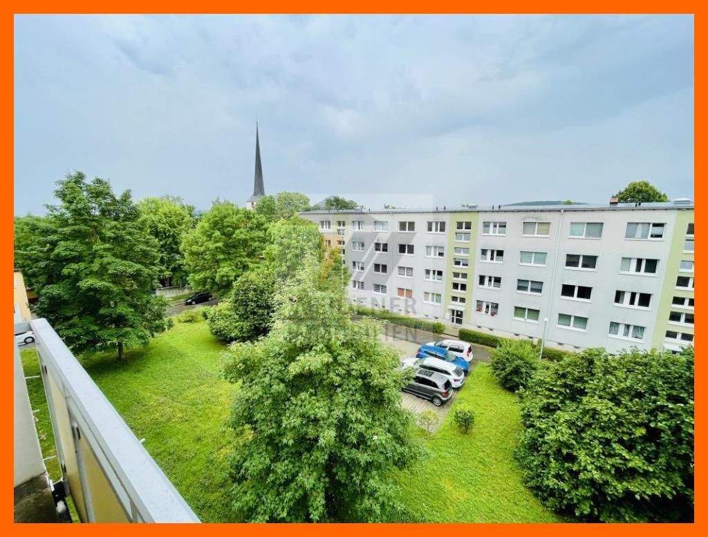 Thumbnail-Gera-Langenberg! 4 Raum Whg. mit Balkon und Wanne!