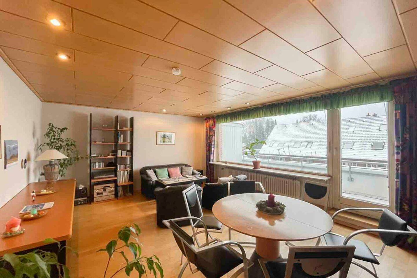 Thumbnail-Viel Potenzial: 3-Zimmer-Wohnung mit Balkon, Tiefgarage und Top-Anbindung in Lübeck-Moisling