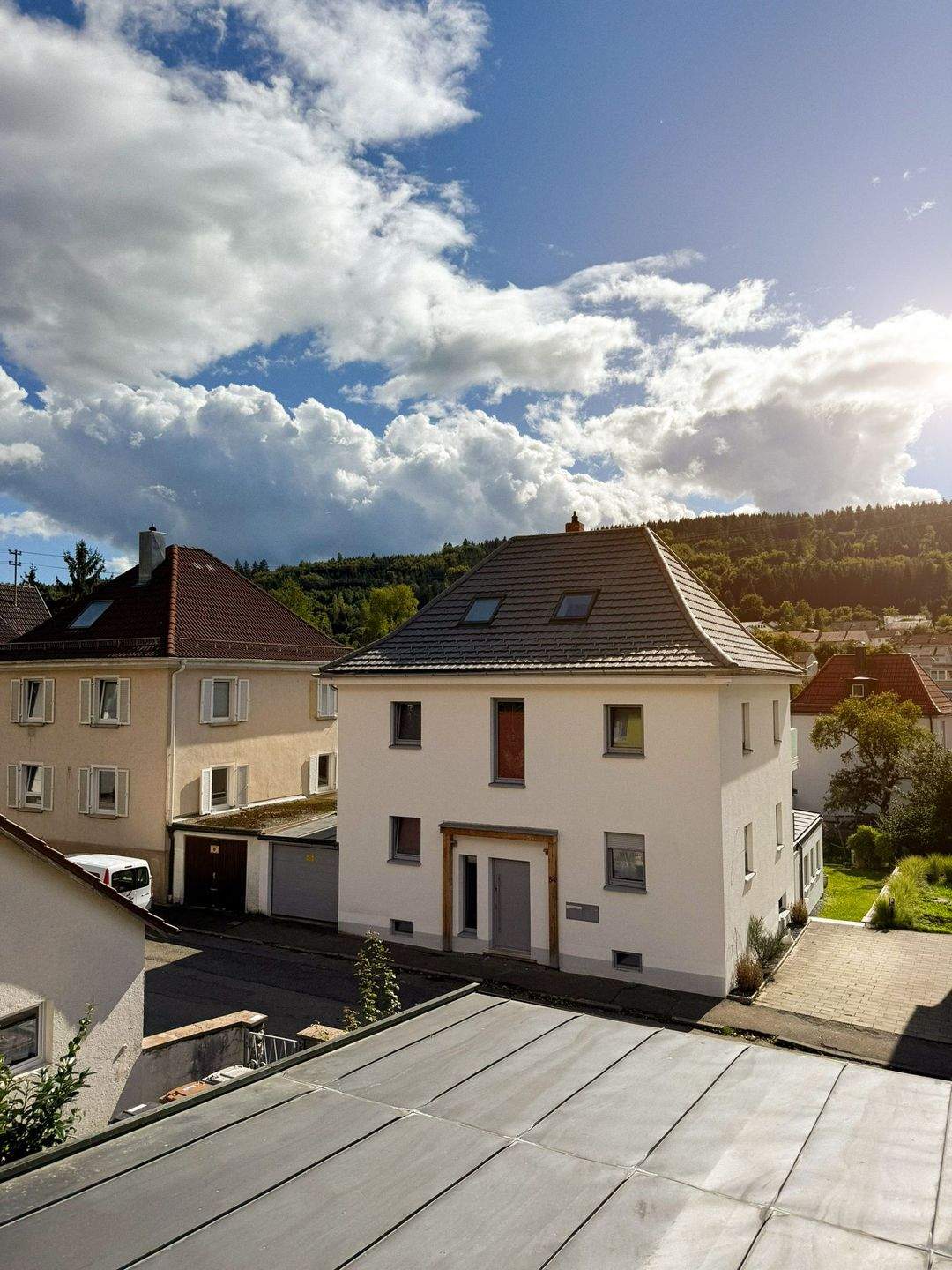 Thumbnail-+RESERVIERT+ Modernes Dreifamilienhaus mit 3 Wohneinheiten, Garten & hochwertiger Ausstattung