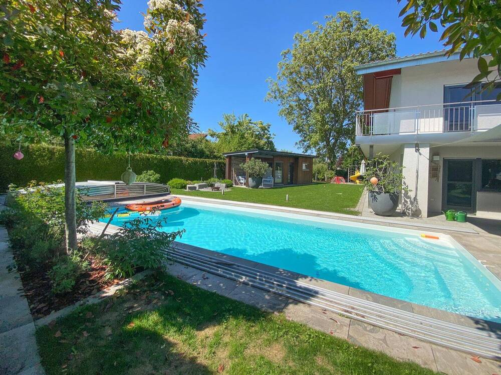 Thumbnail-Familienfreundliches Wohnen – Einfamilienhaus mit Pool und Sauna zur Miete in Tettnang