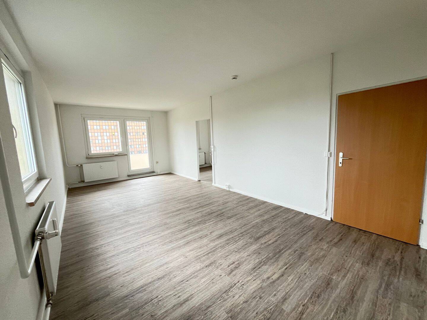Thumbnail-Sanierte 3-Zimmer-Wohnung mit Balkon in Zwickau, Pölbitz