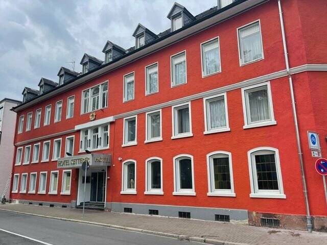 Thumbnail-Umnutzungsmöglichkeit z.B. zu Appartements- Hotel-Boardinghouse in zentrumsnaher Lage von Villingen, Nähe Fußgängerzone, Busbahnhof und Bahnhof