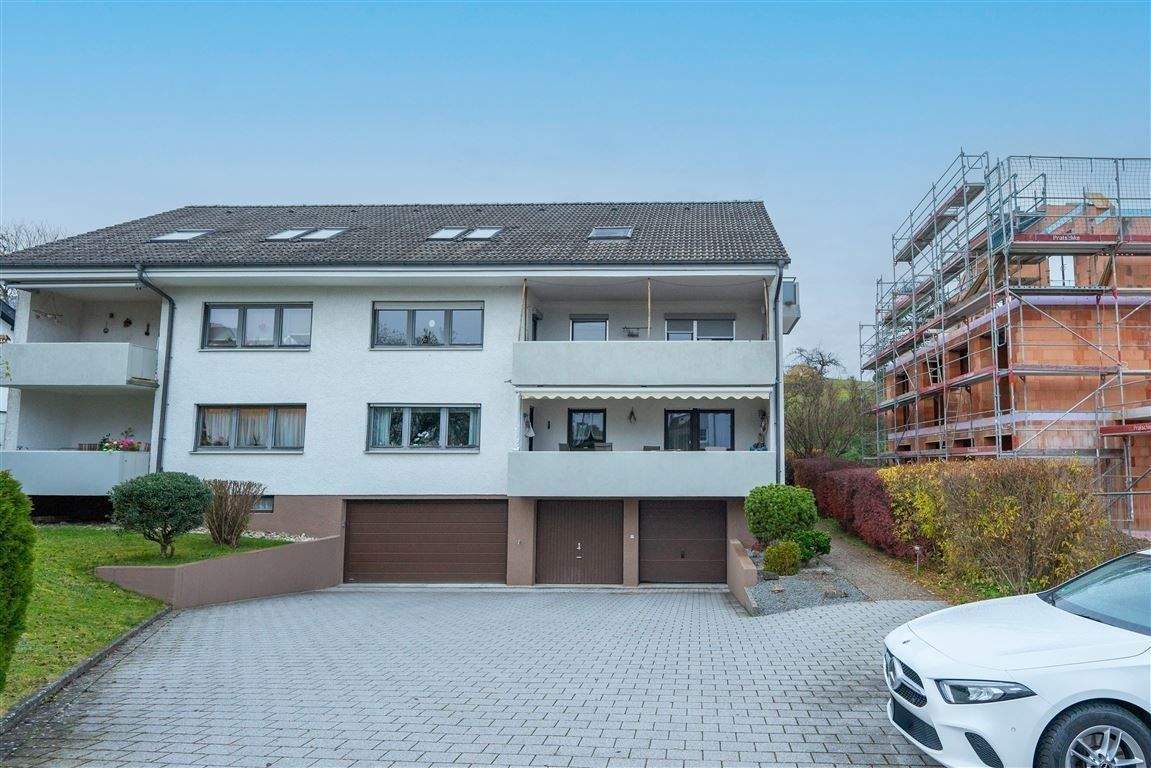 Thumbnail-Charmante Dachgeschosswohnung mit Loggia und Weitblick ins Grüne