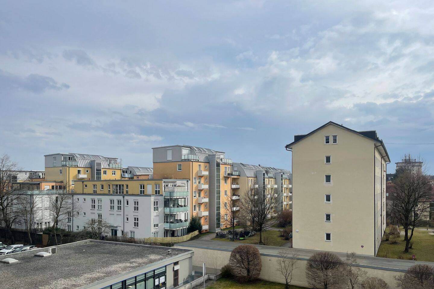 Thumbnail-AIGNER - Langjährig vermietete 1-Zimmer-Wohnung mit Südbalkon in Laim