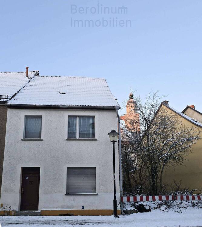 Thumbnail-Renovierungsobjekt im Zentrum von Jüterbog - Reihenendhaus mit Substanz