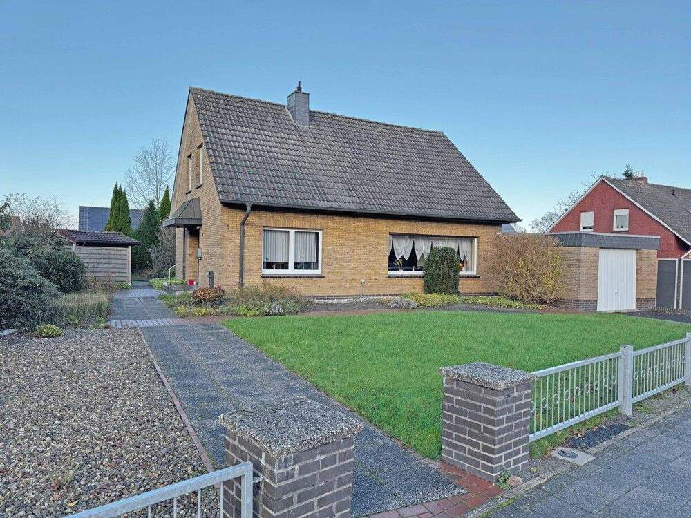 Thumbnail-Gepflegtes Einfamilienhaus in beliebter Wohnlage!