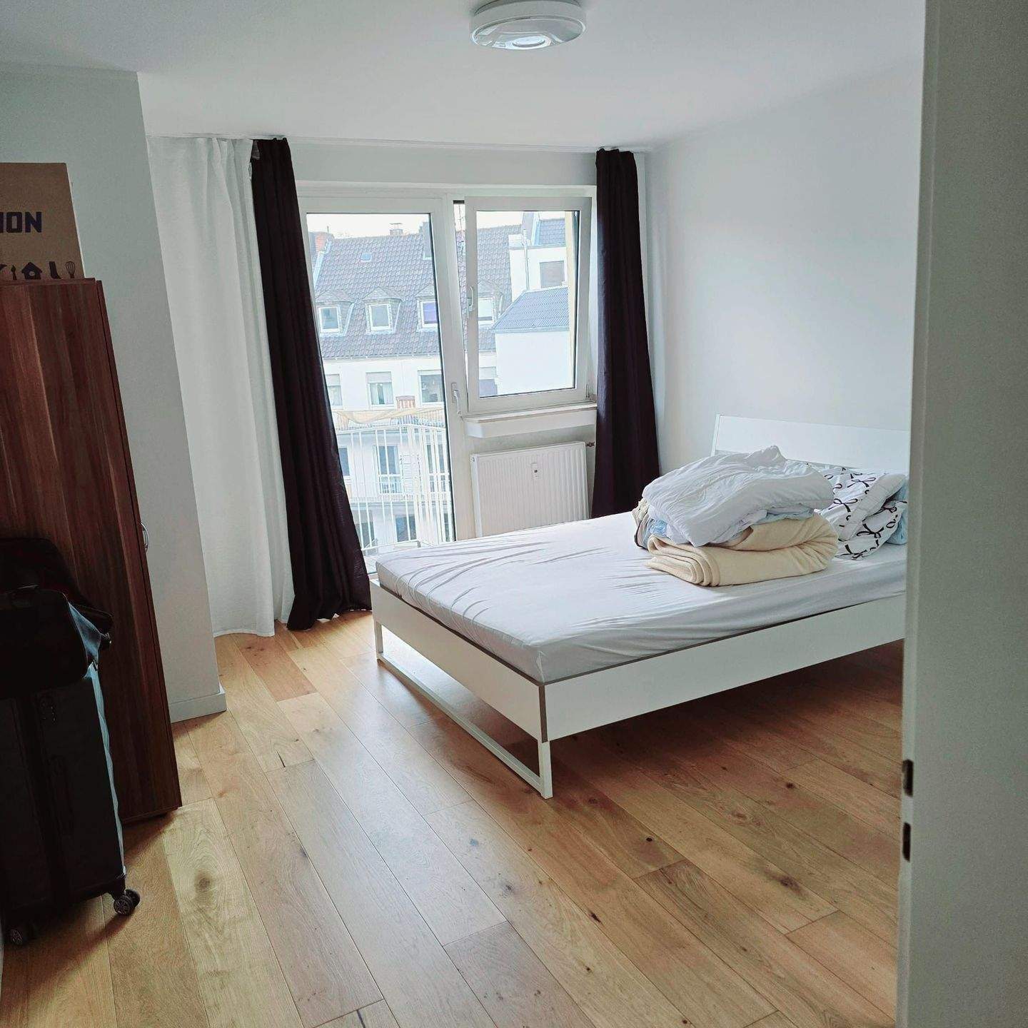 Thumbnail-Lichtdurchflutete, modernisierte 2-Zimmer-Wohnung mit Balkon im Herzen von Aachen