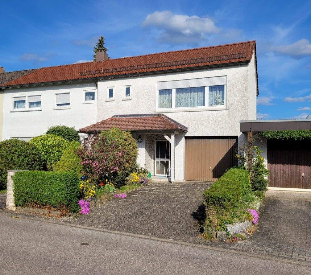 Thumbnail-Doppelhaus mit Anbau und großem Garten zentral in Crailsheim zu verkaufen geeignet für 2 Familien