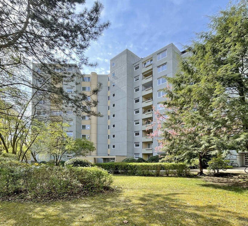 Thumbnail-Geräumige Wohnung im zentralen Bramfeld