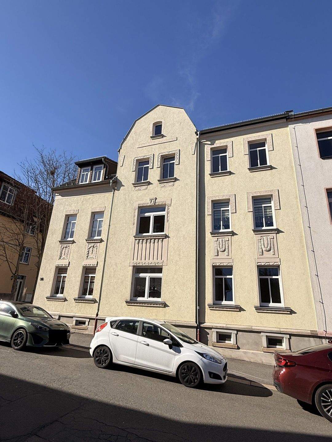 Thumbnail-Dachgeschosswohnung mit Balkon