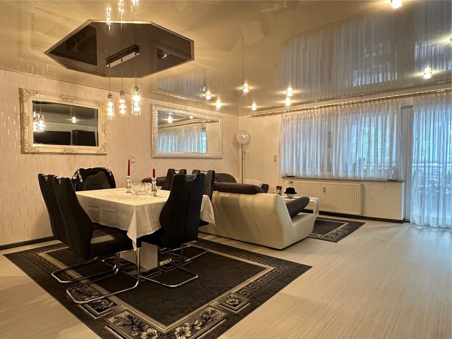 Thumbnail-Casterfeld-Nord: Wunderschöne, großzügige Wohnung