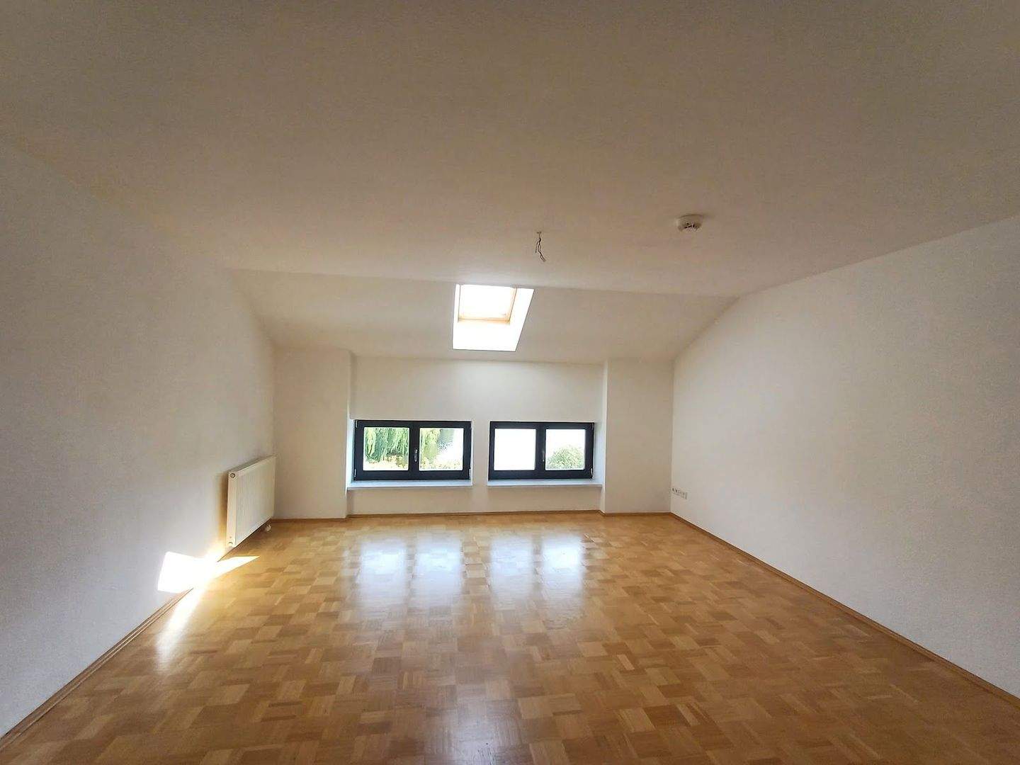 Thumbnail-Eine Wohnung zum Verlieben im Dachgeschoss mitte