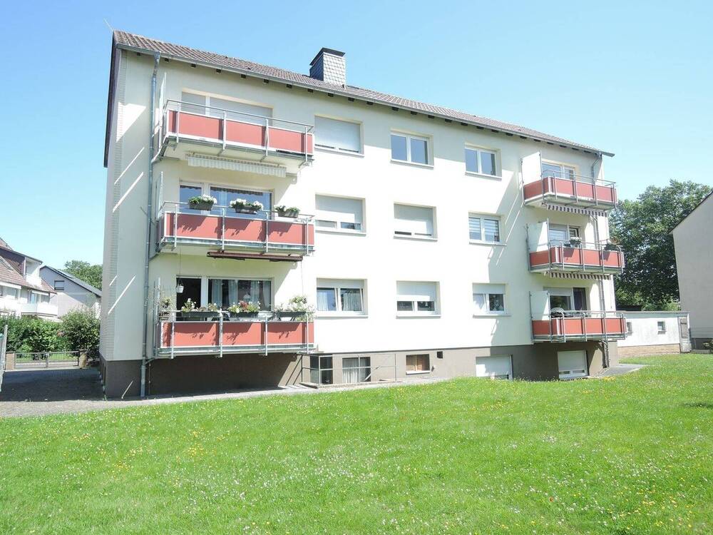 Thumbnail-Renovierte und helle Erdgeschosswohnung mit Balkon in stadtnaher Wohnlage
