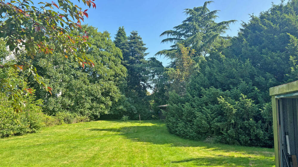 Thumbnail-Traum-Grundstück in Repelen: Zentral und dennoch ruhig!