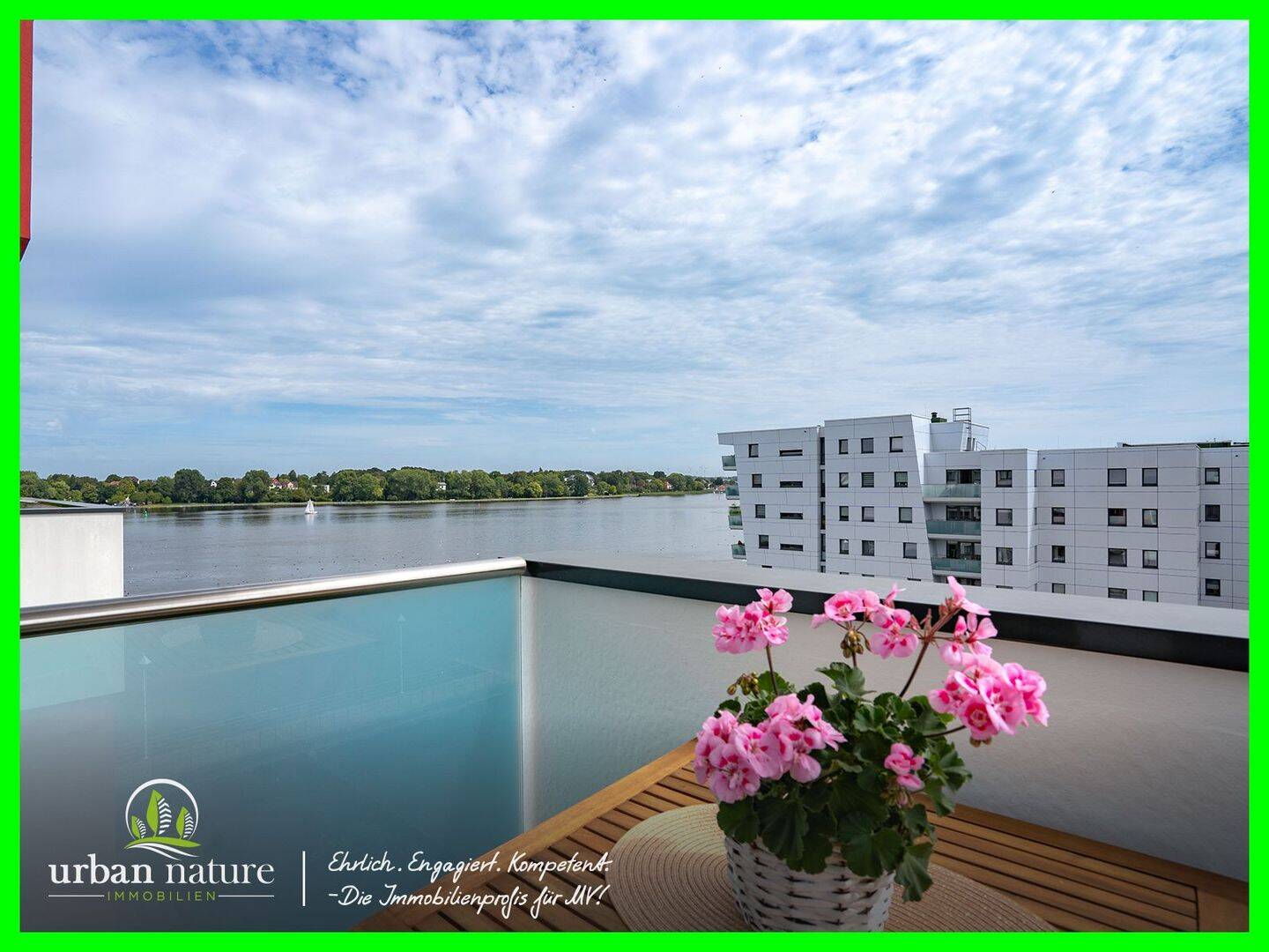 Thumbnail-Wohnen in der Rostocker Hafencity mit Balkon und Panorama auf die Warnow