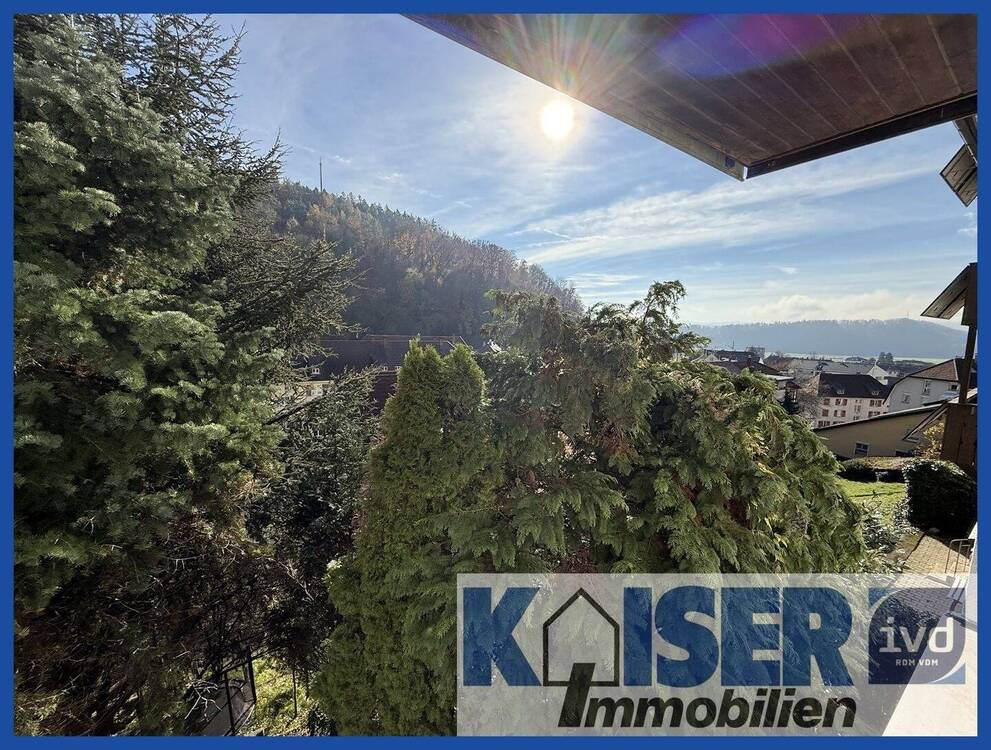 Thumbnail-Frisch sanierte Wohnung mit Ausblick und stadtnaher Lage
