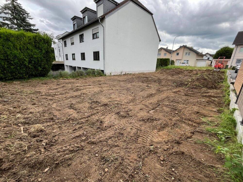 Thumbnail-Attraktives Baugrundstück mit vorliegender Baugenehmigung in Niederkassel-RheidtMondorf!