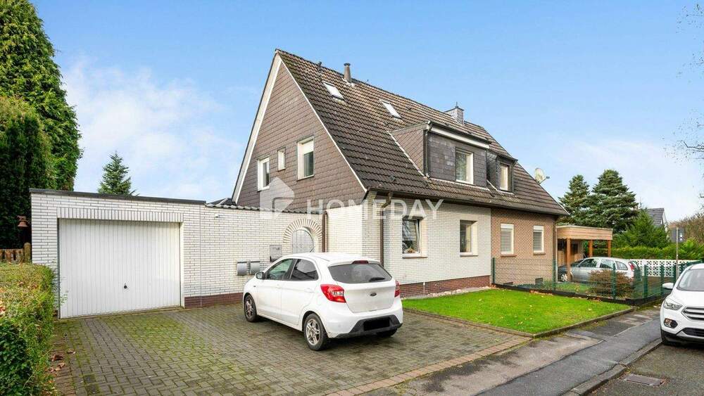 Thumbnail-Charmante Doppelhaushälfte mit großem Grundstück und modernem Wohnkomfort