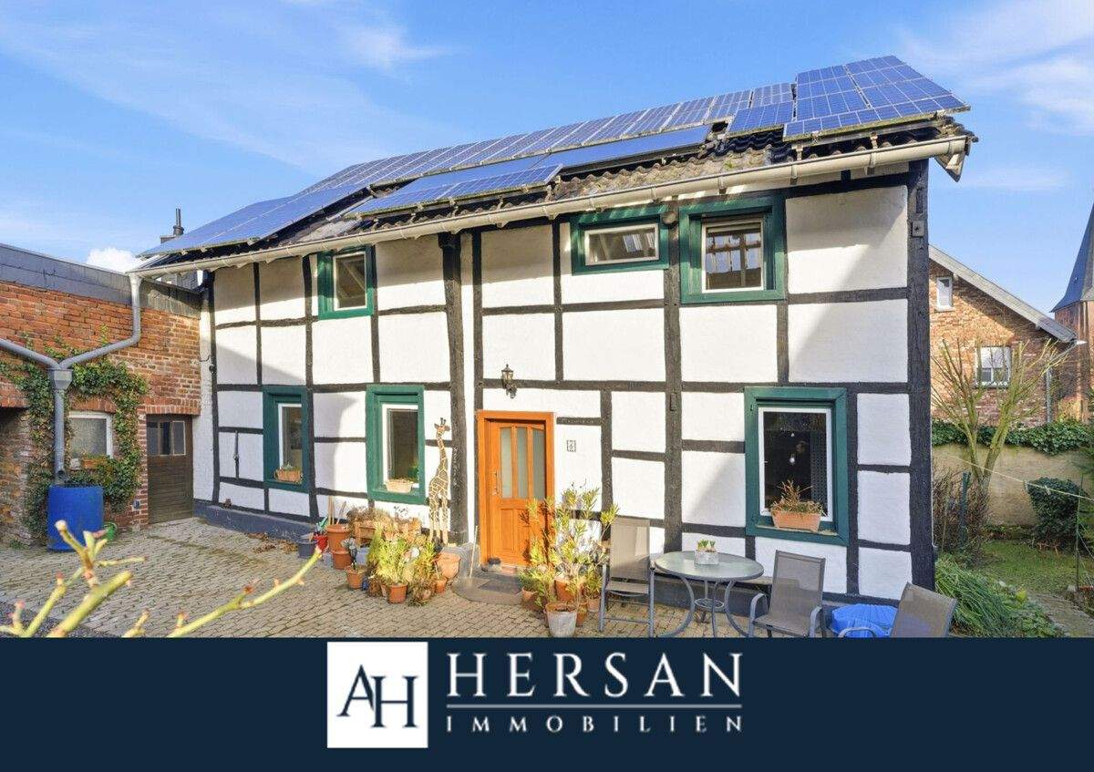 Thumbnail-Charakteristisches Fachwerkhaus mit sonnenverwöhntem Grundstück in Jülich!