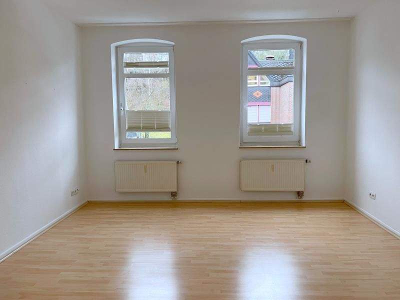 Thumbnail-freundliche 3 - Zimmer Wohnung mit Einbauküche in zentraler Lage