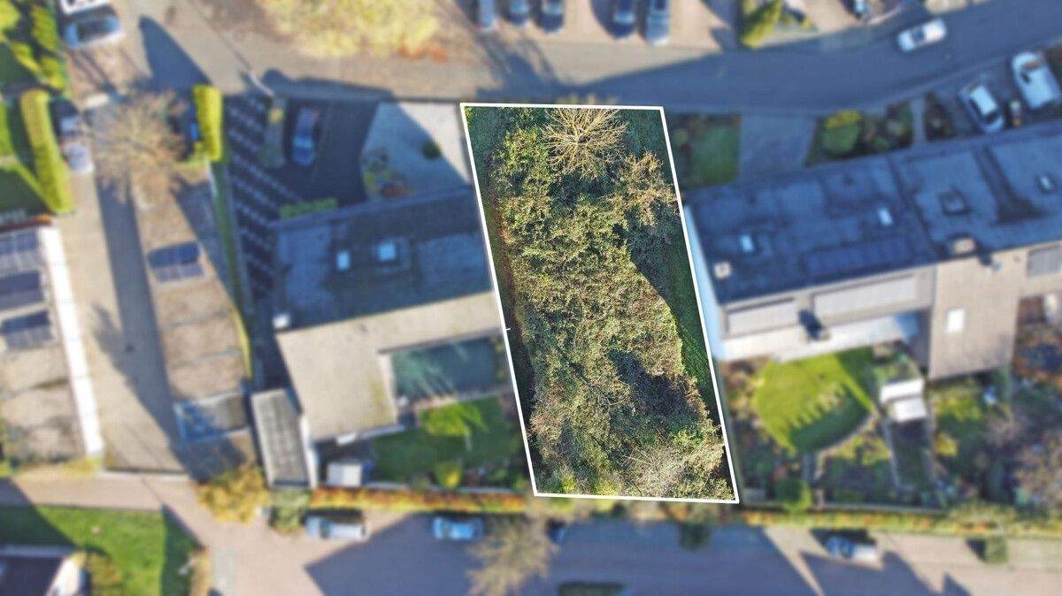 Thumbnail-Rarität in Friedrichsfeld: Bauplatz + Garagengrundstück in Toplage!