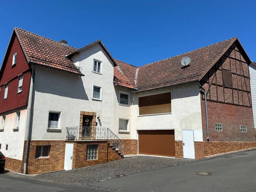 Thumbnail-GROSSZÜGIGES WOHNHAUS MIT KLEINEM HOF! KEINE KÄUFERPROVISION!