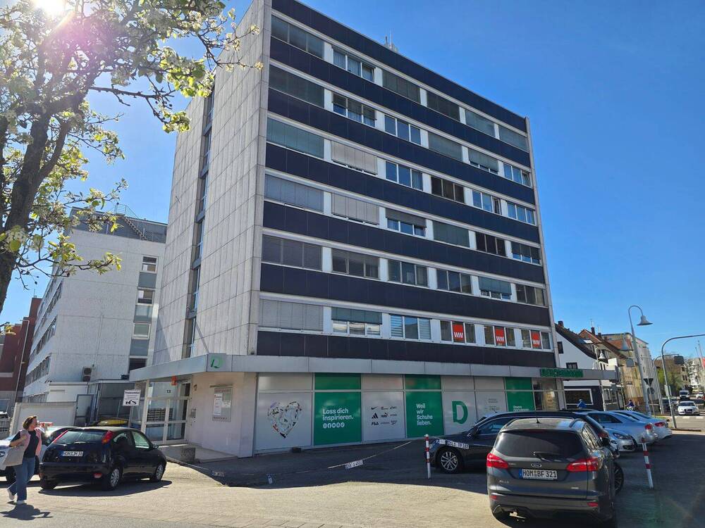 Thumbnail-Zentral in HOM mit Aufzug, Wohnung im 6. OG