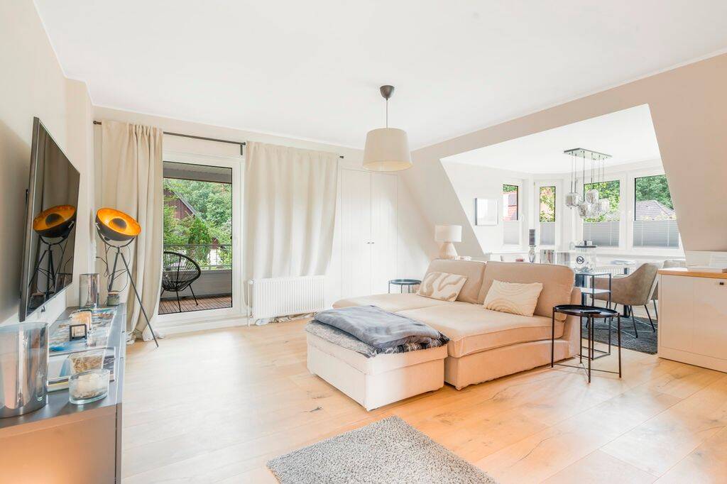 Thumbnail-Aufwendig sanierte Maisonettewohnung in ruhiger idyllischer Lage von Buchholz