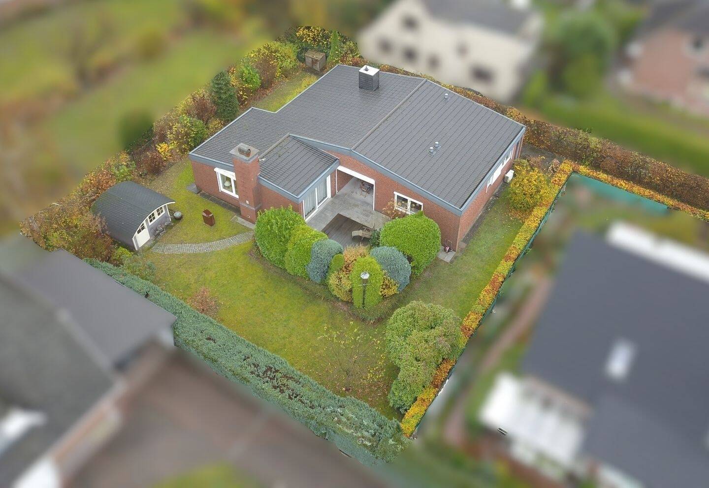 Thumbnail-Zentral, Ruhig, Neuwertig