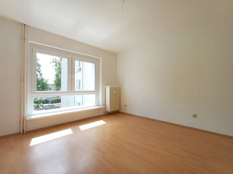 Thumbnail-3-Zimmer-Wohnung mit Balkon