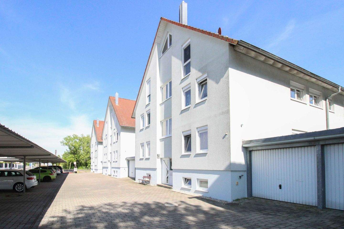 Thumbnail-Vermietete 4-Zimmer-Maisonette mit Garten, Balkon und Garage im Speckgürtel von Leipzig