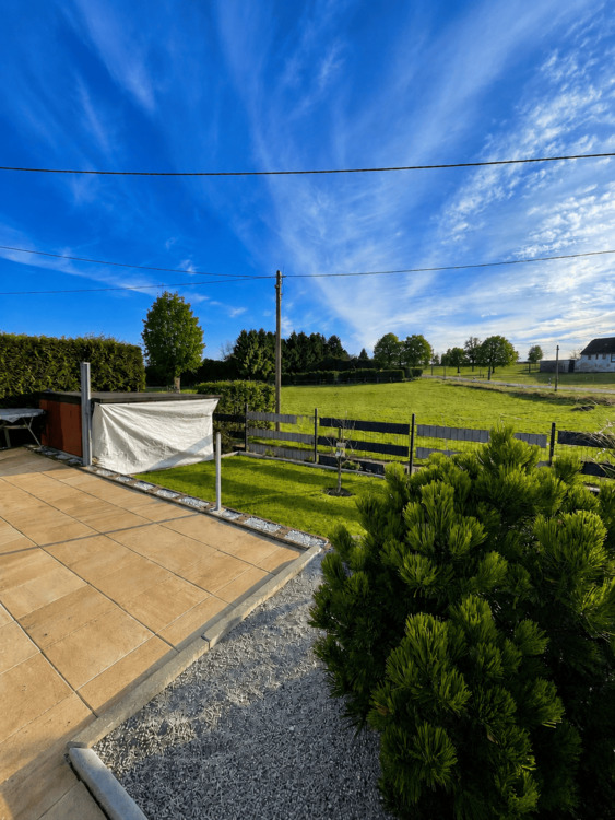 Thumbnail-Wohnen im Grünen: Gepflegtes Einfamilienhaus mit Weitblick und Stadtnähe