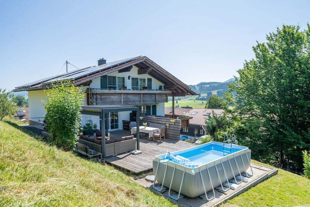 Thumbnail-Alpenfeeling pur: Zweifamilienhaus mit Bergblick in Rettenberg