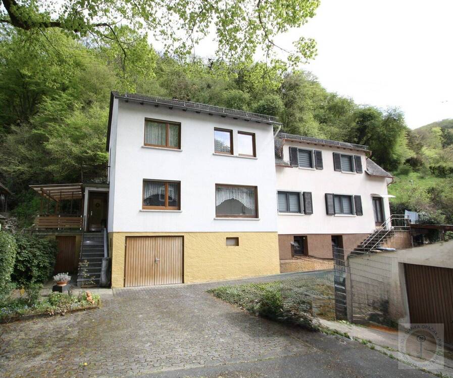 Thumbnail-***Ein besonderer Ort...Zwei Häuser... Viele Möglichkeiten... 2x DHH in Sauerthal!