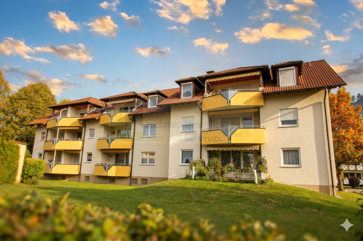 Thumbnail-Komfortables Wohnen im 1.OG - 2,5 Zimmer-Wohnung mit Garage in ruhiger, beliebter Lage von Bad Dürrheim