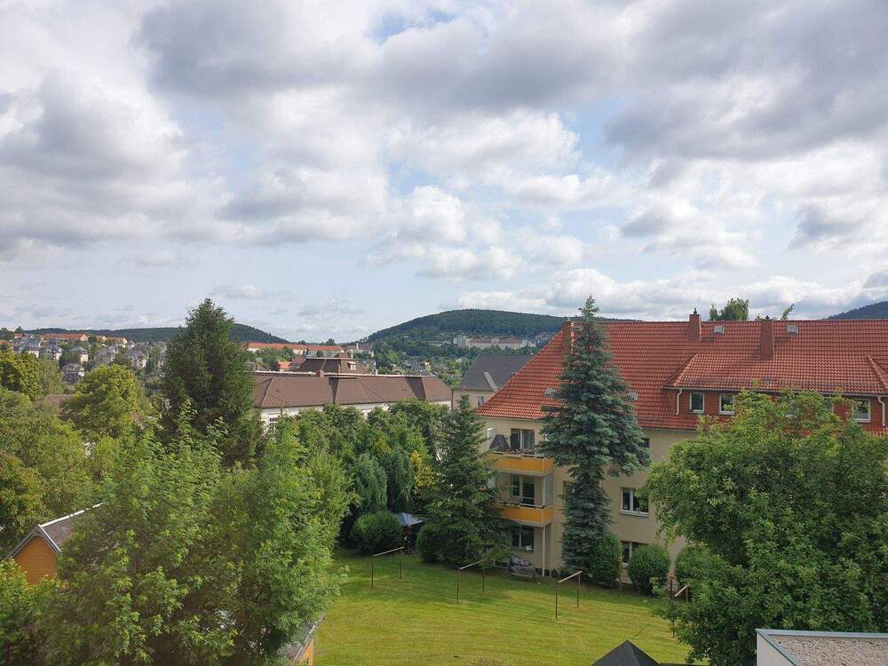 Thumbnail-Günstige 4 Räume für ihre Familie, Bad mit Fenster, großer Garten und neuem Boden!