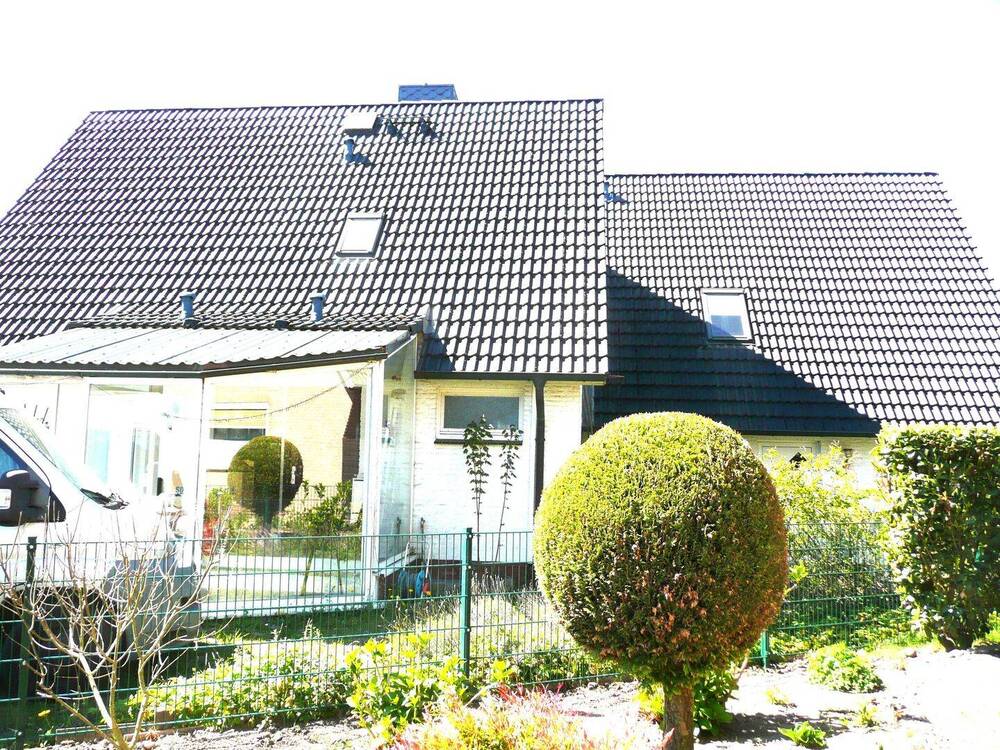 Thumbnail-25485 Hemdingen Einfamilienhaus mit Anbau 2. Wohnung alternativ Arbeiten - Büro möglich , Wintergarten , Carport und Gartenteich , 30 `er Zone .