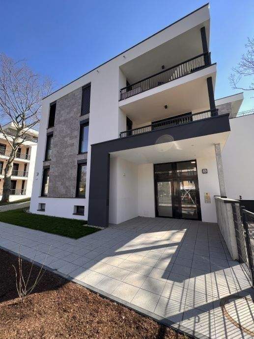 Thumbnail-NEUBAU mit 5-Zimmern BLICK in den AUENWALD 70m² WOHNEN 2 x TERRASSEN KAMIN 2 x TG-SP ca. 7.000m² eingezäunter Gemeinschaftsgarten