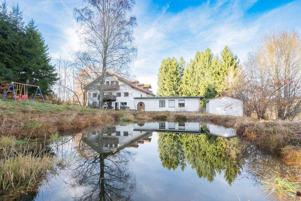 Thumbnail-Mehrfamilienhaus