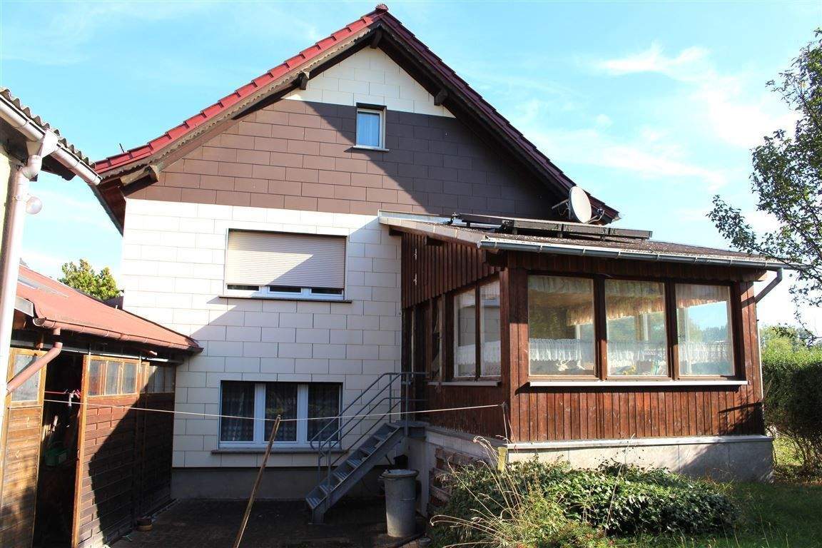 Thumbnail-Frohburg- Elbisbach: Großzügiges EFH, 2 Garagen, mehrere Nebengebäude auf 1.644 m²!