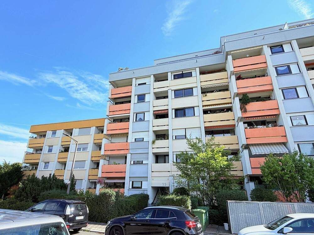 Thumbnail-WEITBLICK INKLUSIVE helle 2 Zimmer Wohnung mit Loggia