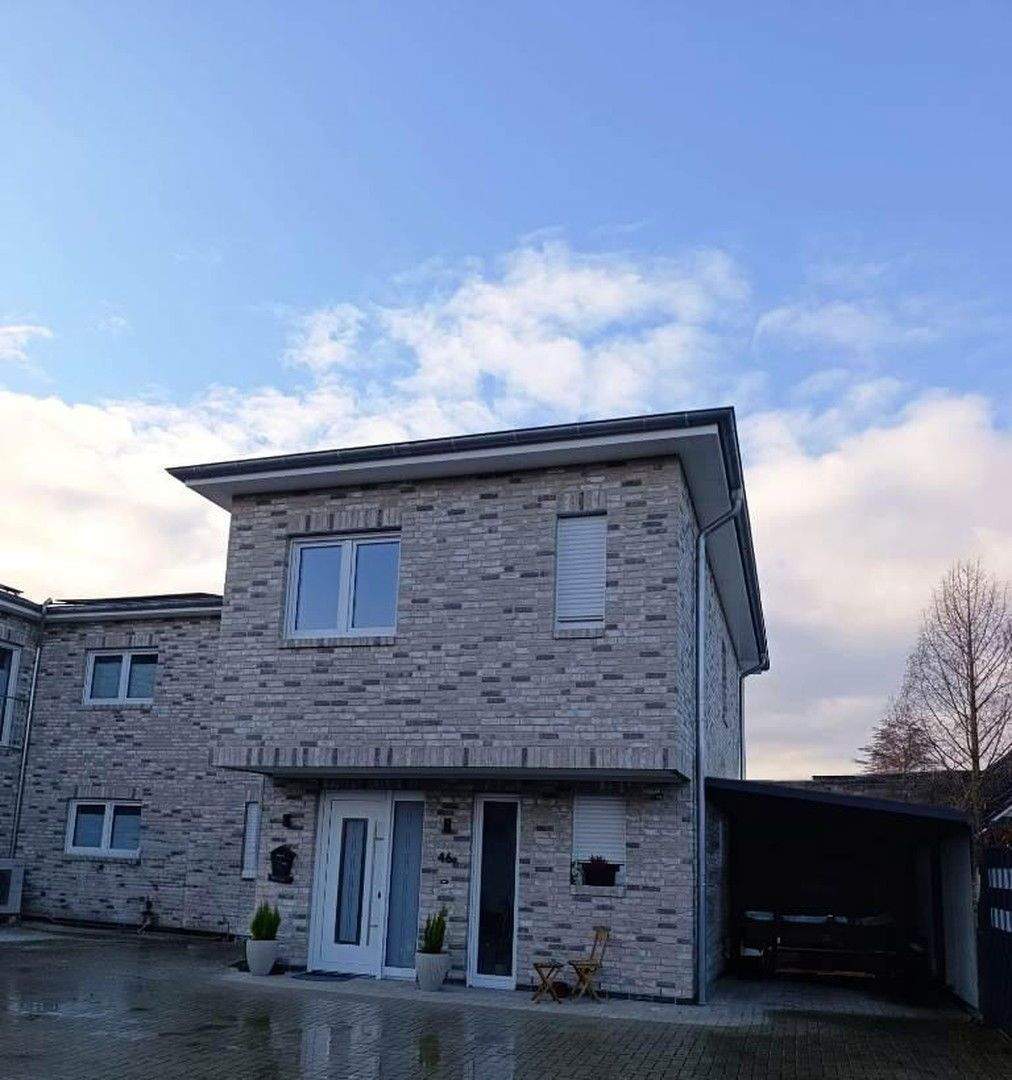 Thumbnail-Attraktive hochwertige Doppelhaushälfte in ruhiger familienfreundlicher Lage