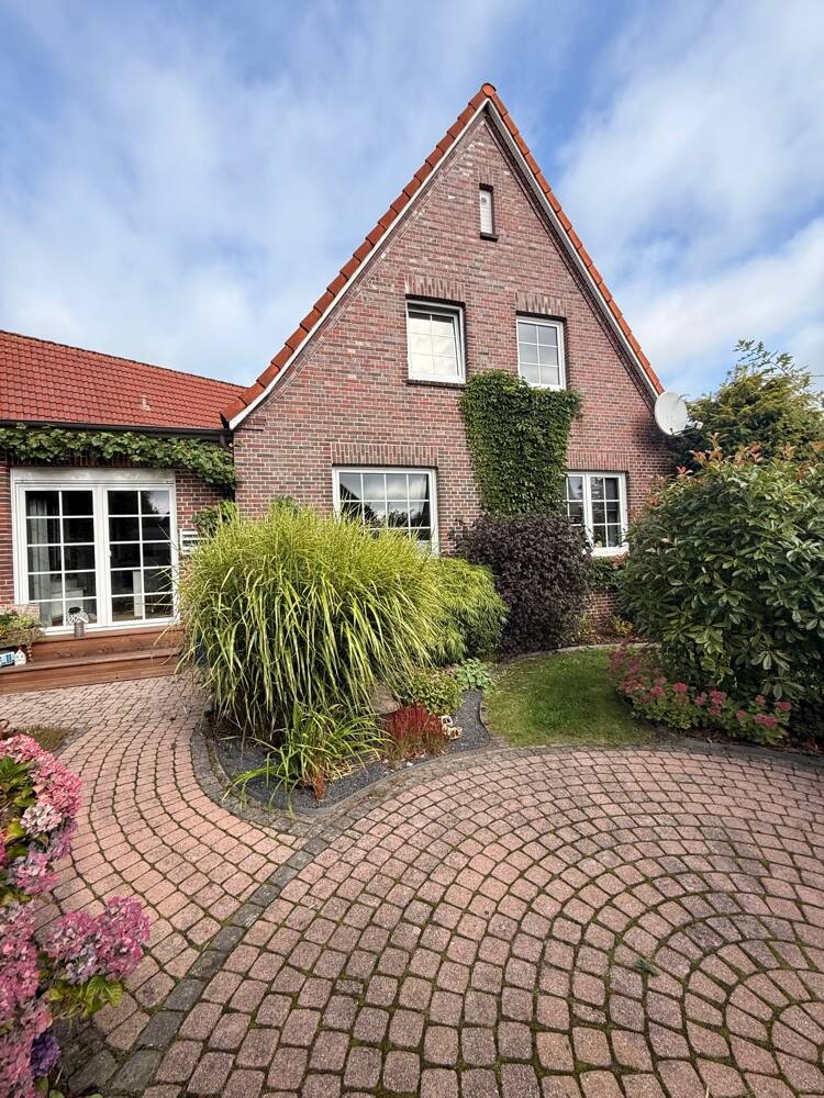 Thumbnail-Top gepflegtes Wohnhaus im Zentrum von Esens