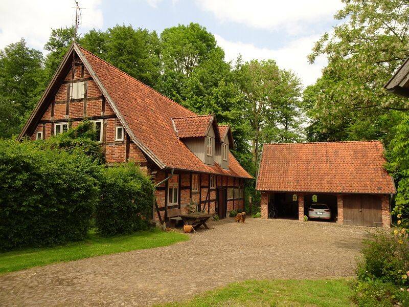 Thumbnail-Idylisches Wohnen in historischer Wassermühle mit Nebengebäuden