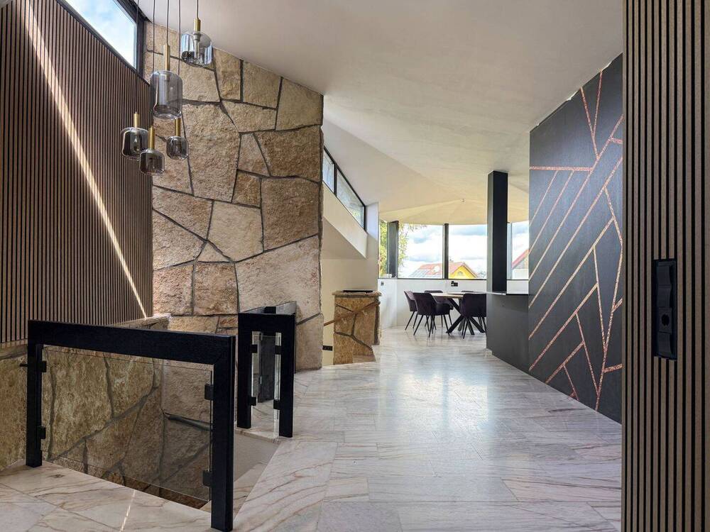 Thumbnail-Zeitloses Architektenhaus in Bungalowstil mit viel Privatsphäre