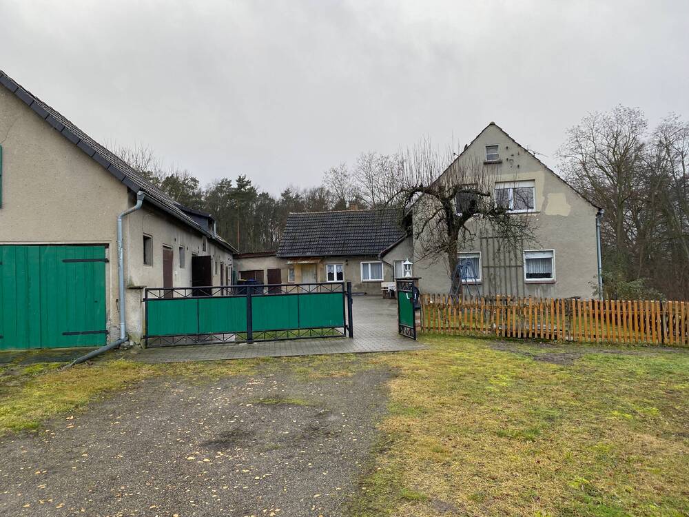 Thumbnail-Der Traum vom eigenen Hof: EFH mit viel Platz in Bloischdorf zu verkaufen