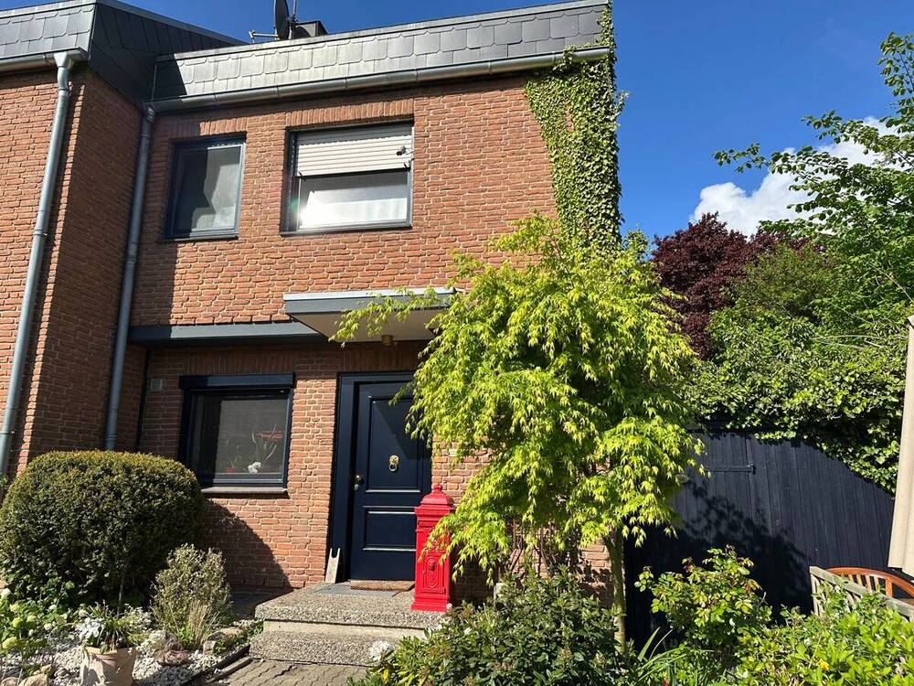 Thumbnail-saniertes Reihenendhaus in ruhiger Lage