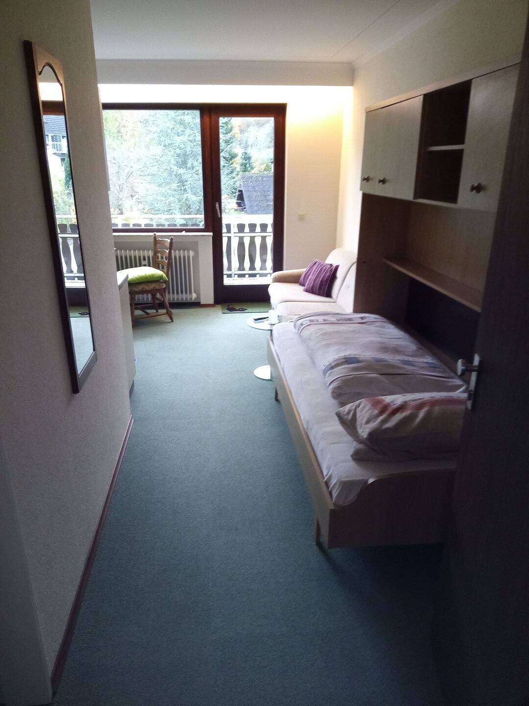 Thumbnail-Mini Appartement mit Balkon und Kochnische für Auszeitnehmer oder Zweitwohung