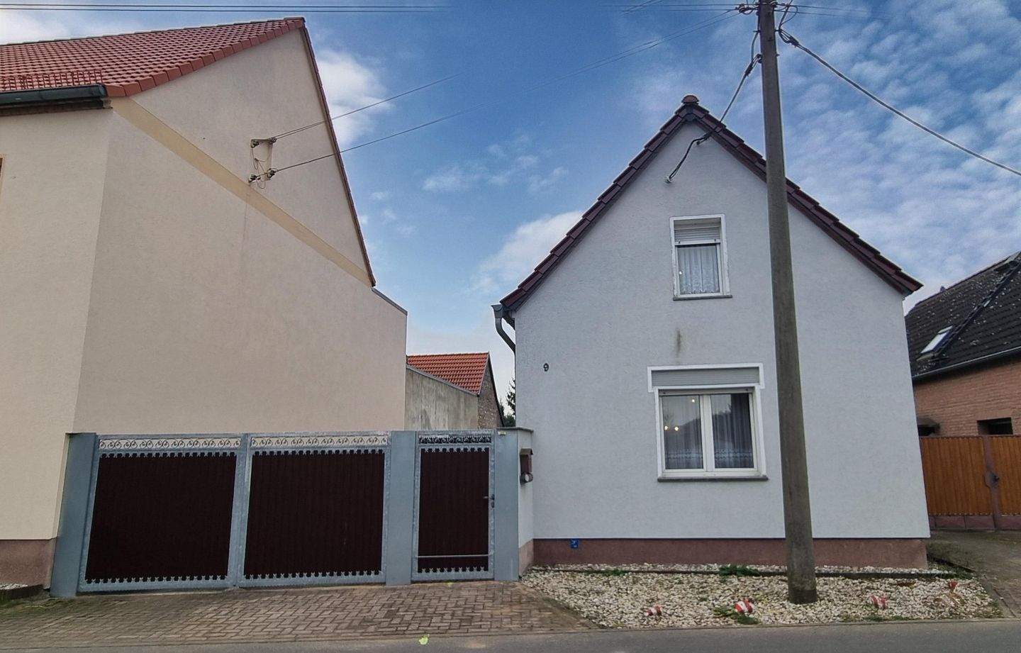 Thumbnail-Landidylle pur: Einfamilienhaus aus Lehm mit vielseitig nutzbarer Scheune und großem Naturgarten